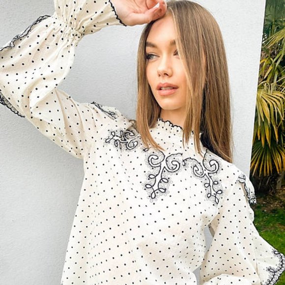 NWT River Island Cotton embroidered high neck blouse in white - Picture 2 of 6